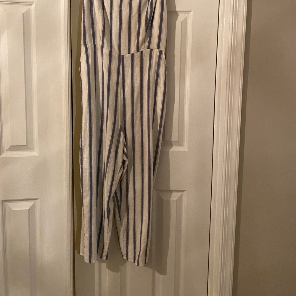 Jumpsuit - Picture 3 of 3